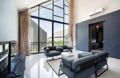 Modern 3-Bedroom Pool Villa in Bang Tao