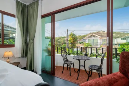 Villa con piscina de 6 habitaciones en la exclusiva zona de Bang Tao