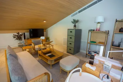 Luxury 4 Bedroom Villa with Pool in Nai Harn Baan Bua