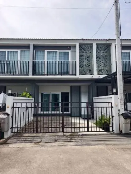 清莱区Supalai Palm Spring 3卧3浴联排别墅出售