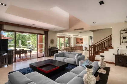 Роскошная вилла с 4 спальнями на продажу в Банг Тао / Лагуна, Пхукет