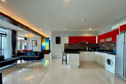 Кондо с иностранным правом собственности на 4 спальни в Kamala Regent