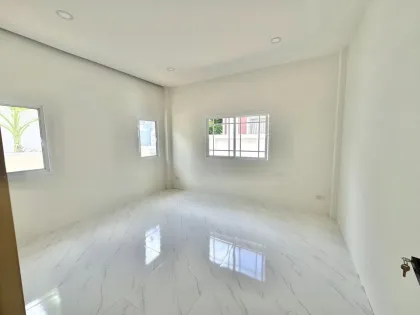 Отдельный дом с 3 спальнями и 2 ванными в Garden Place Village, Пхукет