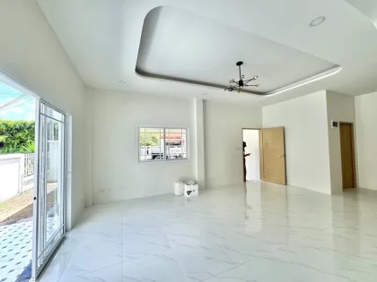 Отдельный дом с 3 спальнями и 2 ванными в Garden Place Village, Пхукет