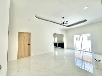 Отдельный дом с 3 спальнями и 2 ванными в Garden Place Village, Пхукет