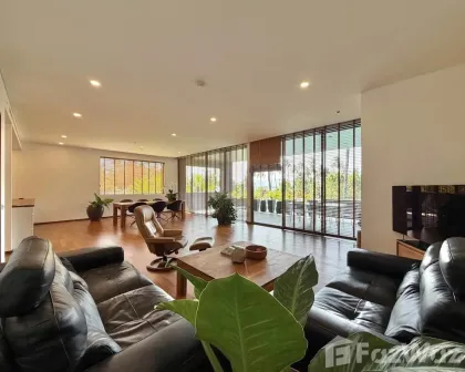 Роскошный пентхаус с видом на море в Baan Yamu Residences