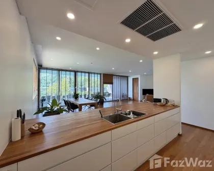Роскошный пентхаус с видом на море в Baan Yamu Residences