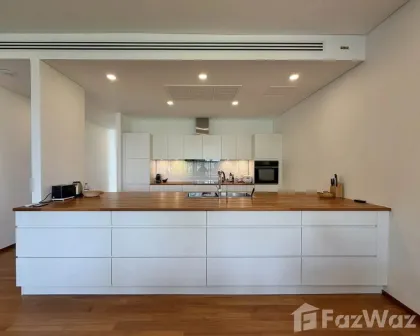 Роскошный пентхаус с видом на море в Baan Yamu Residences
