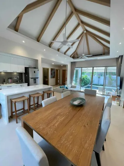 Роскошная вилла с 3 спальнями в Trichada Villa, Чернгталай, Пхукет