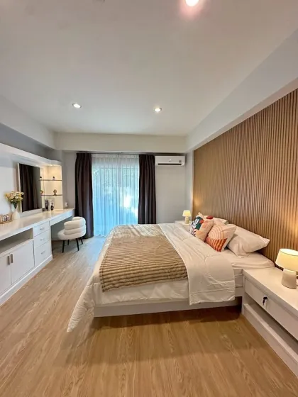 Condominio de 2 habitaciones con vista al golf en Kathu, Phuket