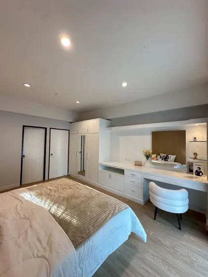 Condominio de 2 habitaciones con vista al golf en Kathu, Phuket