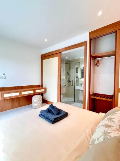 Exklusive 3-Zimmer-Poolvilla in Saiyuan, Rawai, Phuket