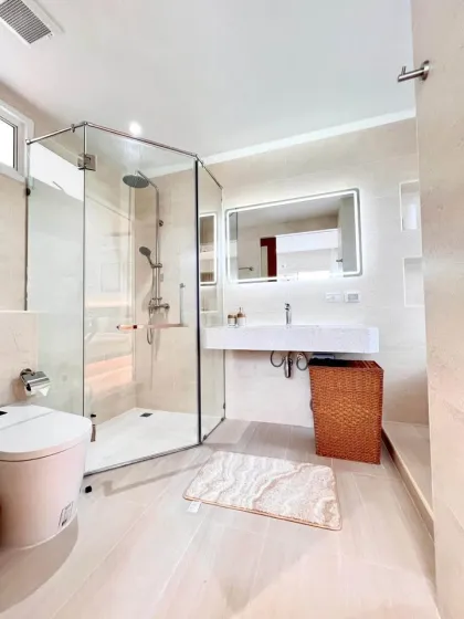 Exklusive 3-Zimmer-Poolvilla in Saiyuan, Rawai, Phuket