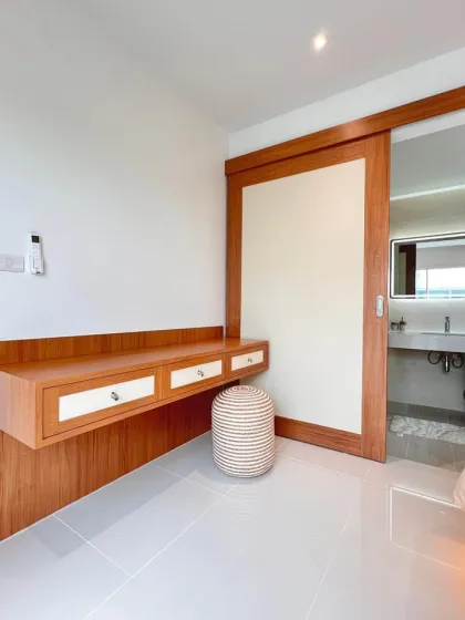 Exklusive 3-Zimmer-Poolvilla in Saiyuan, Rawai, Phuket