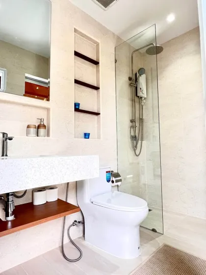 Exklusive 3-Zimmer-Poolvilla in Saiyuan, Rawai, Phuket