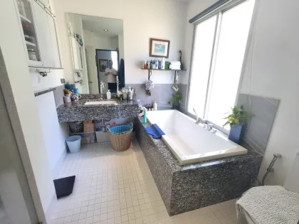 Seaview Pool Villa in Kamala with 3 Beds and 4 Baths