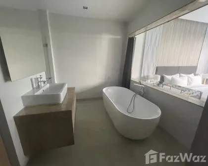 Zenithy Pool Villa - Neue 3-Zimmer-Villa in Si Sunthon