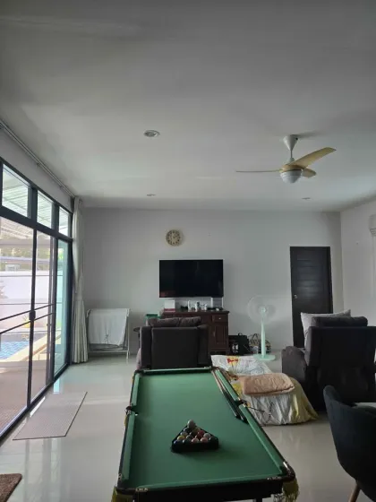 Villa avec piscine à vendre près de la plage de Rawai - 3 chambres, 4 salles de bain