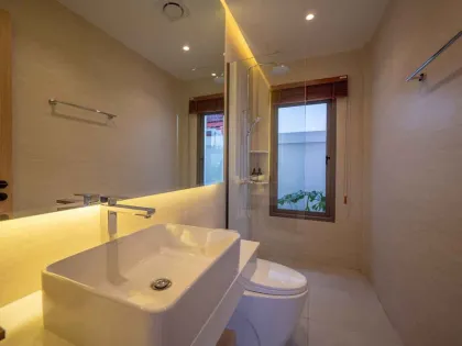 Villa con piscina cerca de playa Rawai - 3 hab. y 3 baños, amueblada