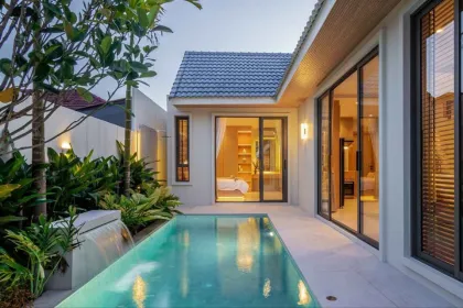 Villa con piscina cerca de playa Rawai - 3 hab. y 3 baños, amueblada