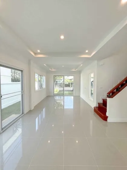 4-Bedroom Detached Villa in Supalai Bella Village, Koh Kaew, Phuket