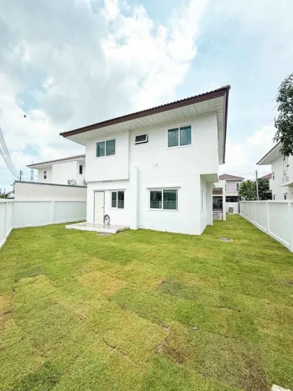 4-Bedroom Detached Villa in Supalai Bella Village, Koh Kaew, Phuket