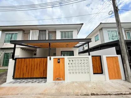 Casa moderna de 3 dormitorios en Thalang en venta