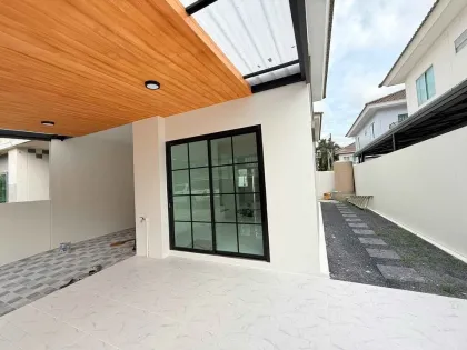 Casa moderna de 3 dormitorios en Thalang en venta