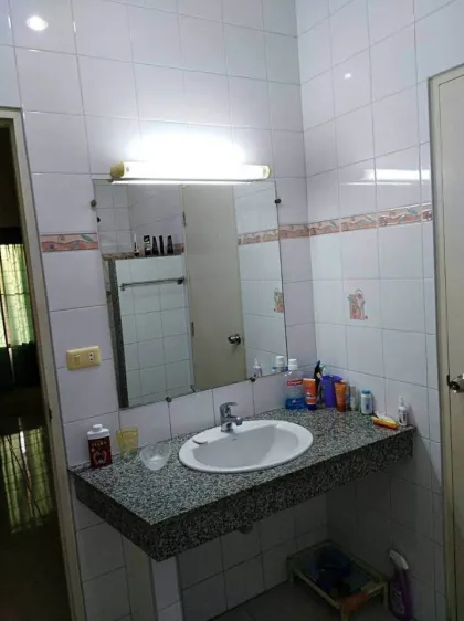 Продажа виллы с 5 спальнями и бассейном в Раваи, Пхукет