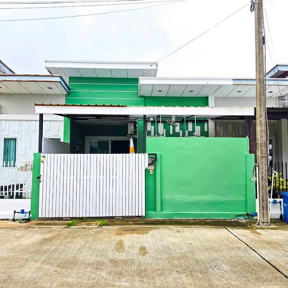 Maison de Ville 2 Chambres à Vendre à Sucharee Village, Pa Khlok, Phuket