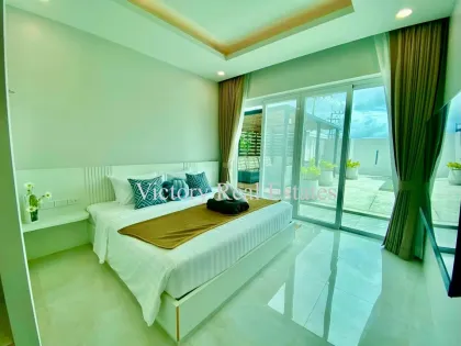 Privatpool-Villa zu verkaufen – 4 Schlafzimmer, 5 Bäder in Thalang, Phuket