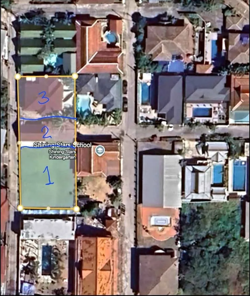 6-Bedroom Villa with Bar and Land near Kamala Beach