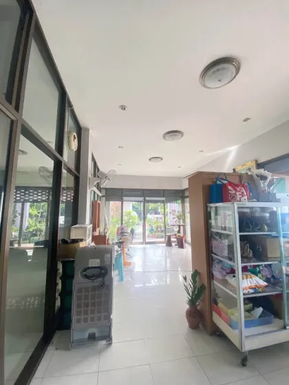 紧急出售：普吉市中心AR综合体四层联排别墅