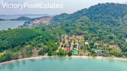 Terreno en venta con vista al mar en Koh Sirey, Phuket