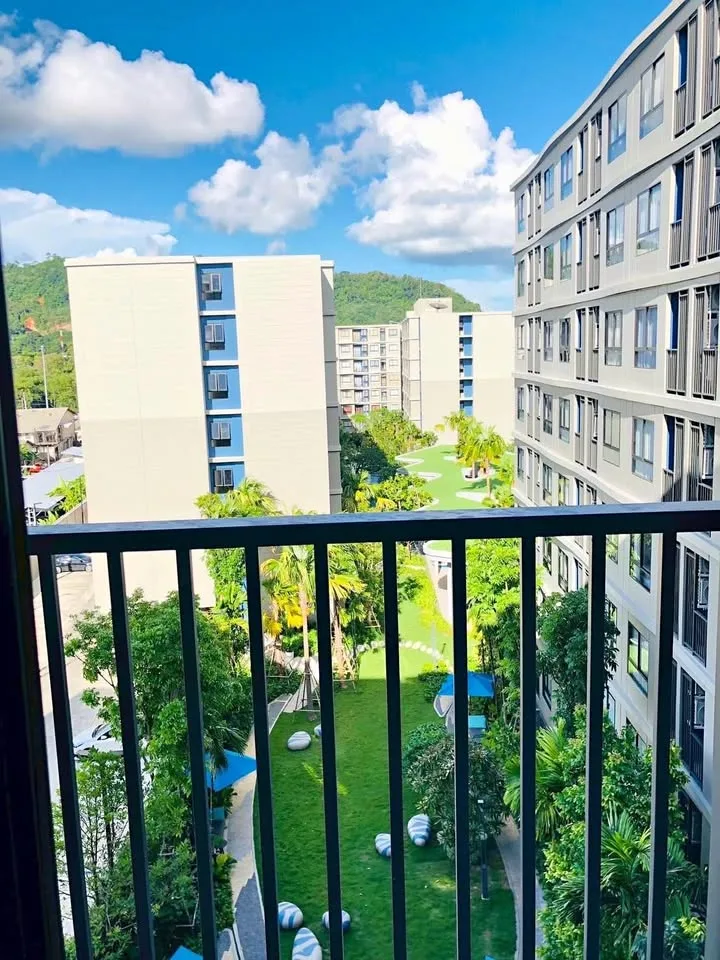 2-Bedroom, 2-Bathroom Apartment Ready to Move In at D Condo Reef Phuket