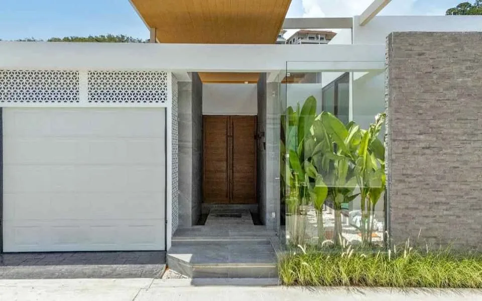 Modern 3-Bedroom Pool Villa near Layan Beach, Phuket