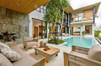 Luxuriöse 5-Zimmer Villa mit privatem Pool in Chalong Bay