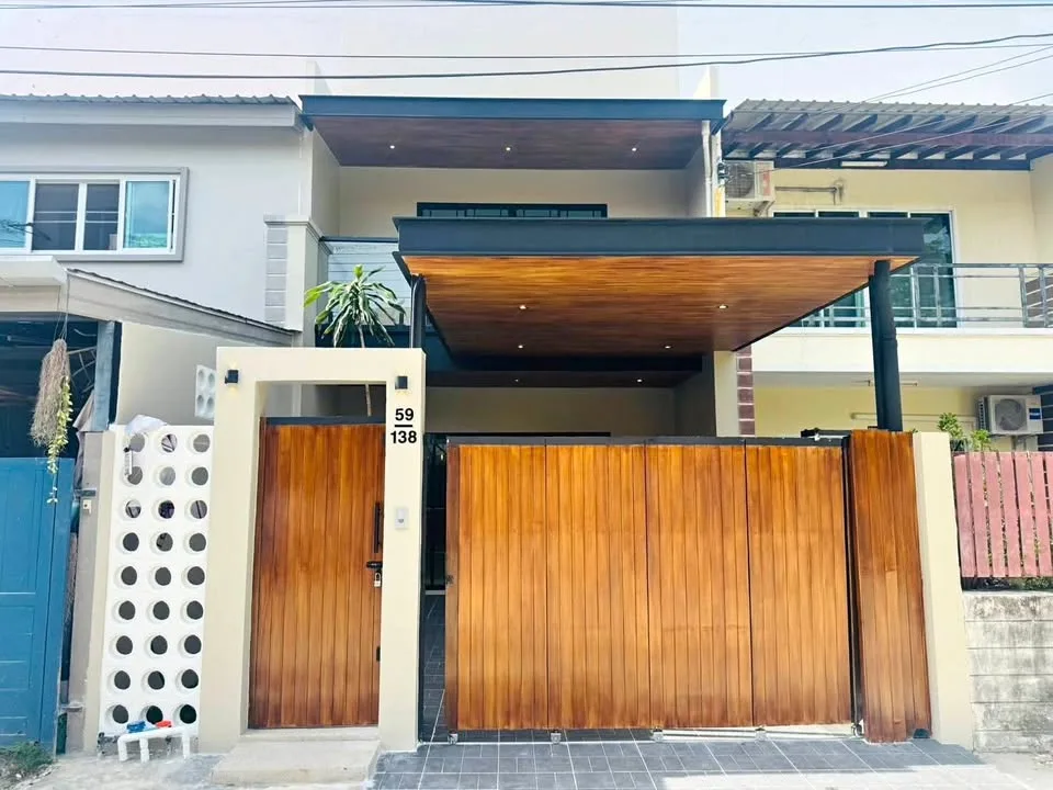 普吉岛Rawai现代2卧室公寓出售