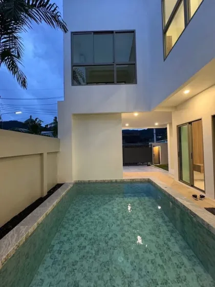 Private Pool-Villa zum Verkauf in Kiri Villa Golf Land Village, Kathu