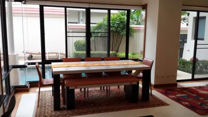 Spacieuse villa 5 chambres avec piscine à Laguna Village, Bang Tao