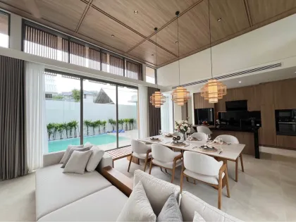 Villa neuve avec piscine 3 chambres près de UWC, Bang Tao, Phuket