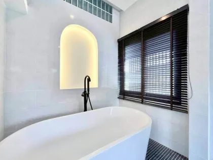 Moderne Klassische 4-Zimmer Villa mit Privatpool in Patong