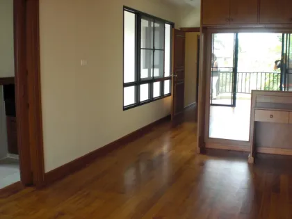 Luxus 5-Zimmer-Poolvilla zum Verkauf in Laguna, Phuket