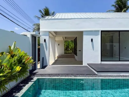 Impresionante villa con piscina de 3 dormitorios y 3 baños en Phuket