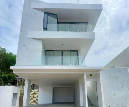 Pool Villa for Sale Near Beach in Patong