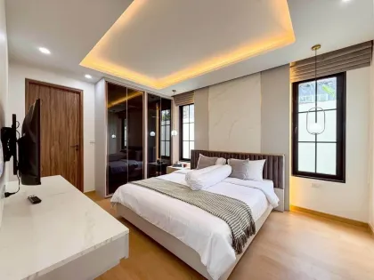 Luxuriöse 3-Zimmer-Poolvilla in Kamala mit kompletter Möblierung