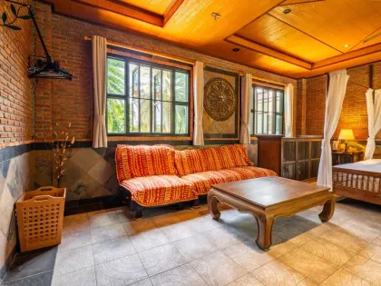 Exclusive 4-Bedroom Villa with Private Pool in Chalong
