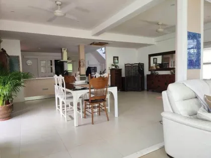 บ้าน 3 ห้องนอน 2 ห้องน้ำ ใกล้ใจกลางในหาน