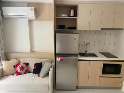 Apartamento Amueblado de 1 Habitación con Vista a la Montaña en Kamala