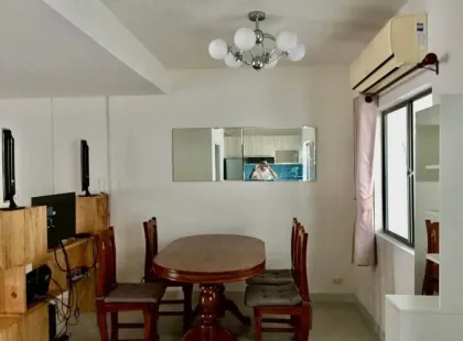 Casa adosada de 3 habitaciones y 2 baños en Prueksa Ville, Kathu - Cerca de Patong